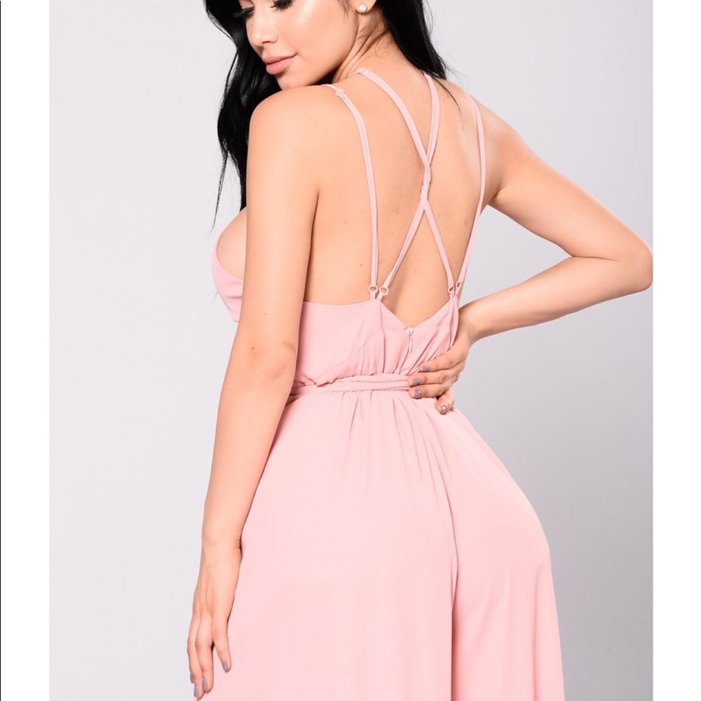 BRAND NEW Pink Flow Jumpsuit 💕💕💕